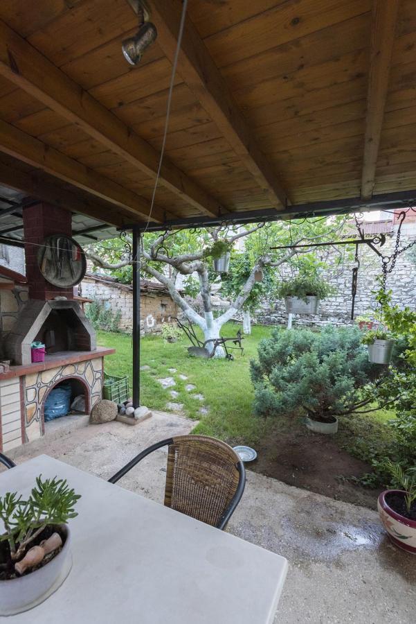Aiwa Διαμέρισμα 130Τμ 1Ου Ορόφου Σε Διώροφη Οικία Anatoli  Exteriör bild